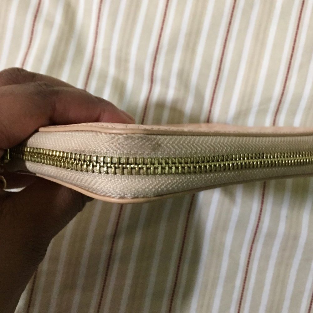 Gigi New York Python Embossed Phone Wallet - Picture 9 of 11